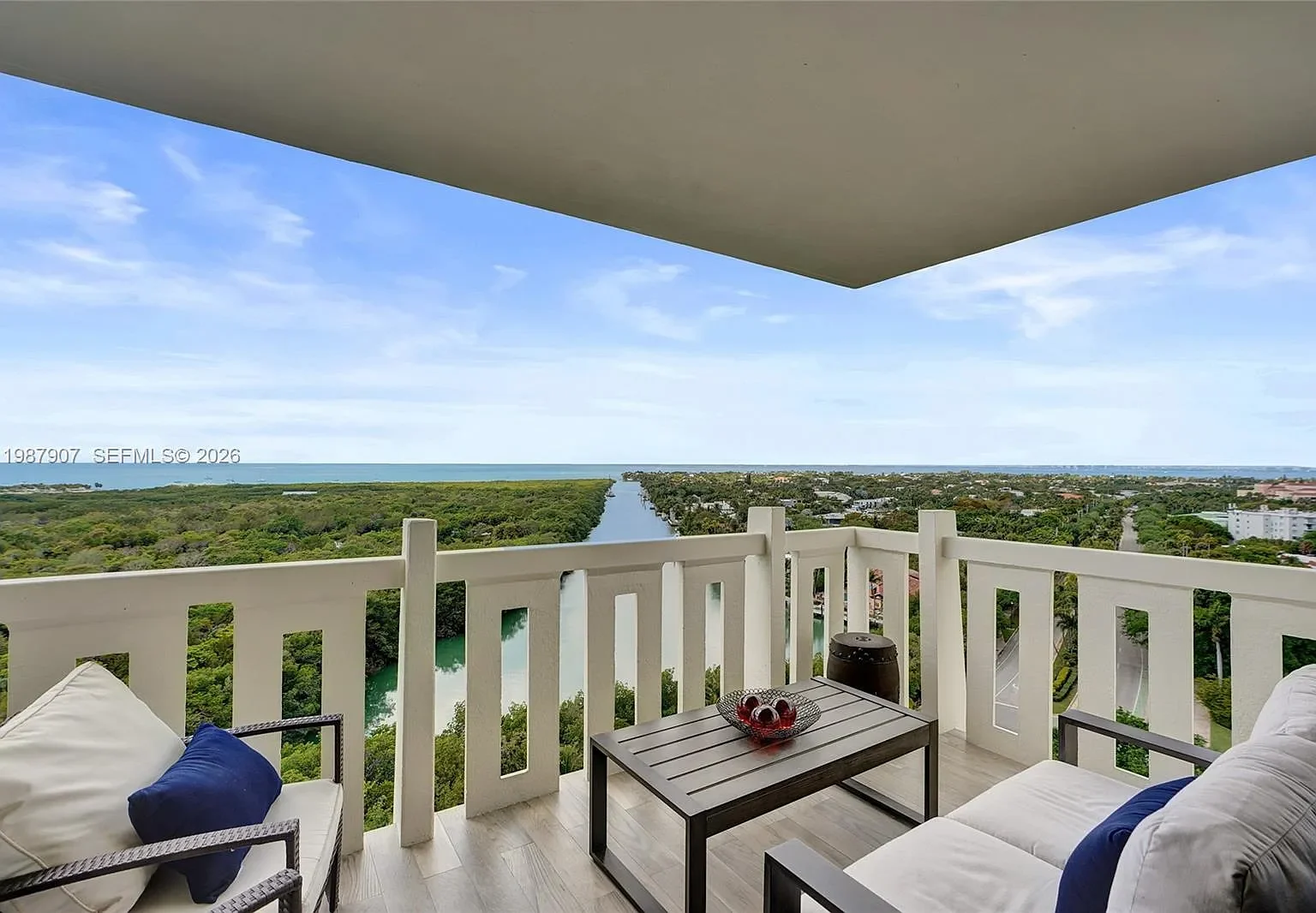 1121 Crandon Boulevard, Apt. D1202